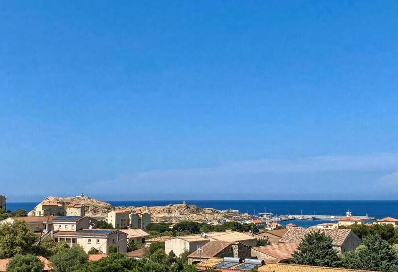 オーシャンビュースタンダードルーム, Maria Stella