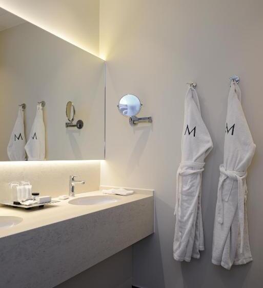 프레스티지 룸, Messeyne