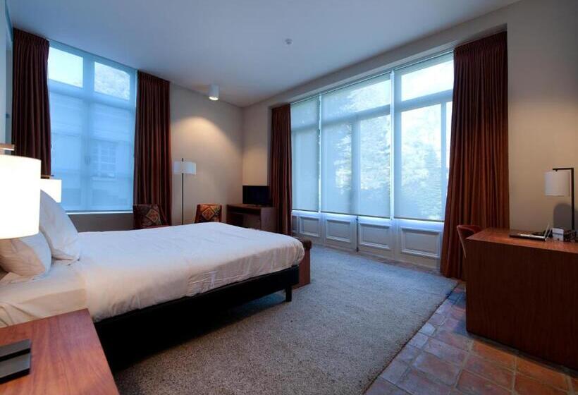 디럭스 룸, Messeyne