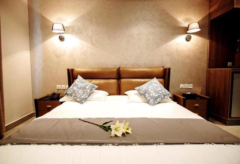 سوییت سوپریور, My Luxury