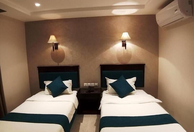 اتاق لوکس با چشمانداز شهر, My Luxury