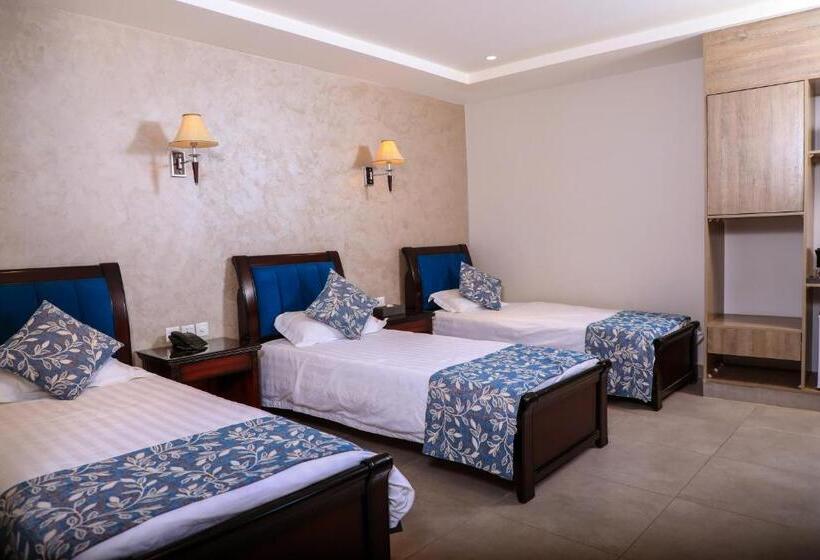 اتاق استاندارد سه نفره, My Luxury