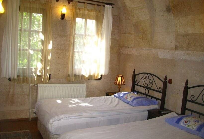 标准间, Nature Park Cave