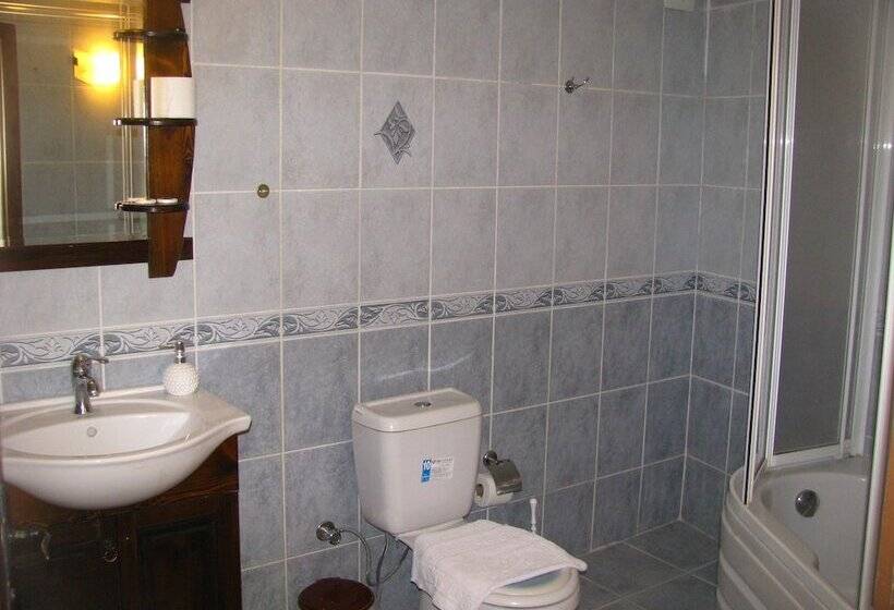 经济房, Nature Park Cave