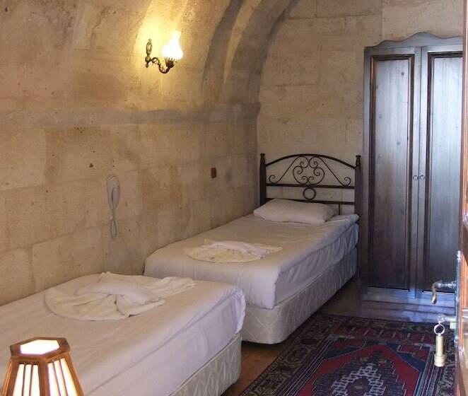 单人经济间, Nature Park Cave