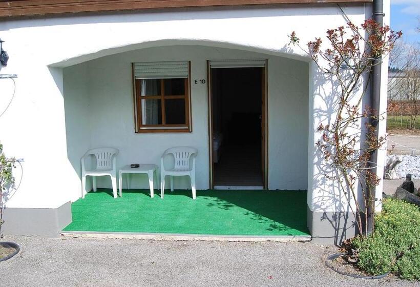 غرفة سوبيريور, Paga