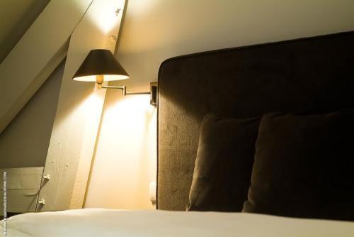 패밀리 스위트, Pol