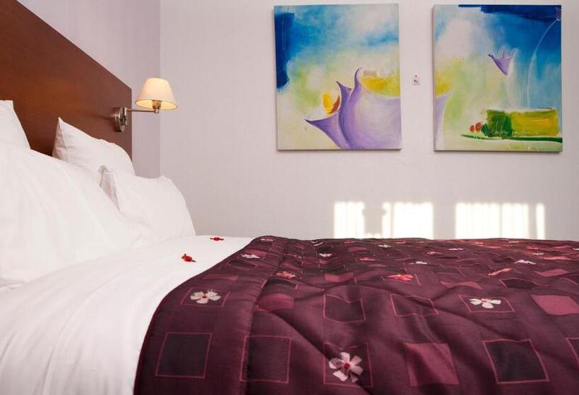 스탠다드 룸, Restaurant Logis La Palette