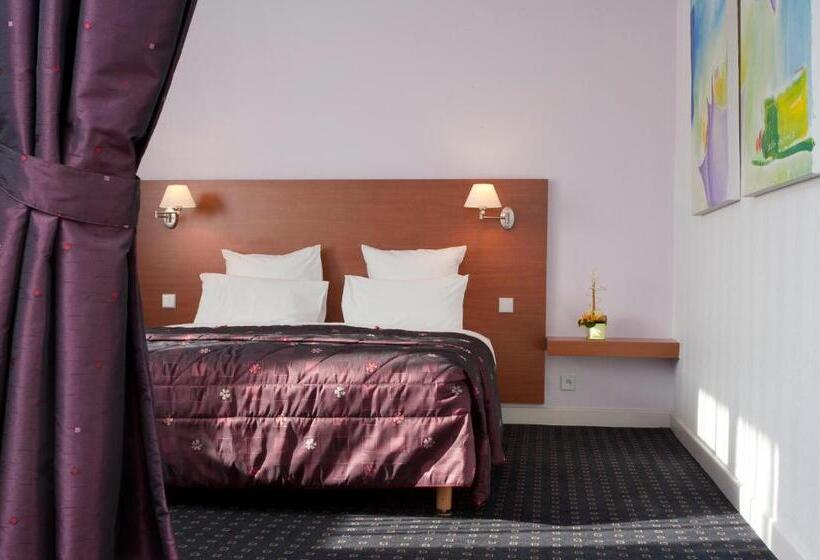 스위트, Restaurant Logis La Palette