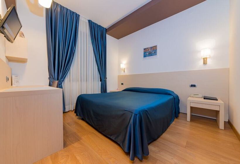 스탠다드 룸, Sam