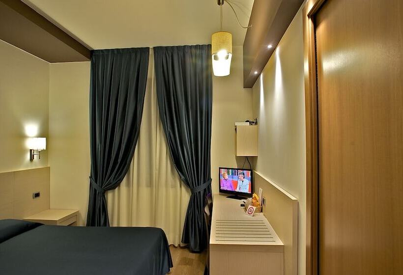 스탠다드 룸, Sam