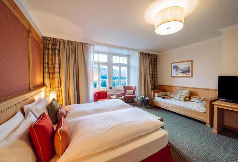 スーペリアトリプルルーム, Schloss Hotel & Spa Pontresina