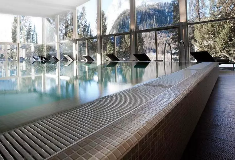 Superior Kolmen Hengen Huone, Schloss Hotel & Spa Pontresina