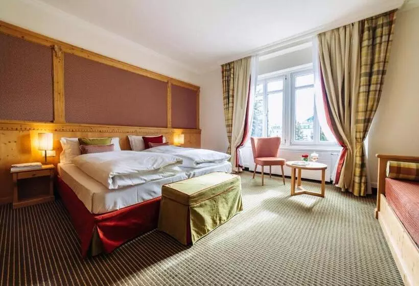Superior Kolmen Hengen Huone, Schloss Hotel & Spa Pontresina