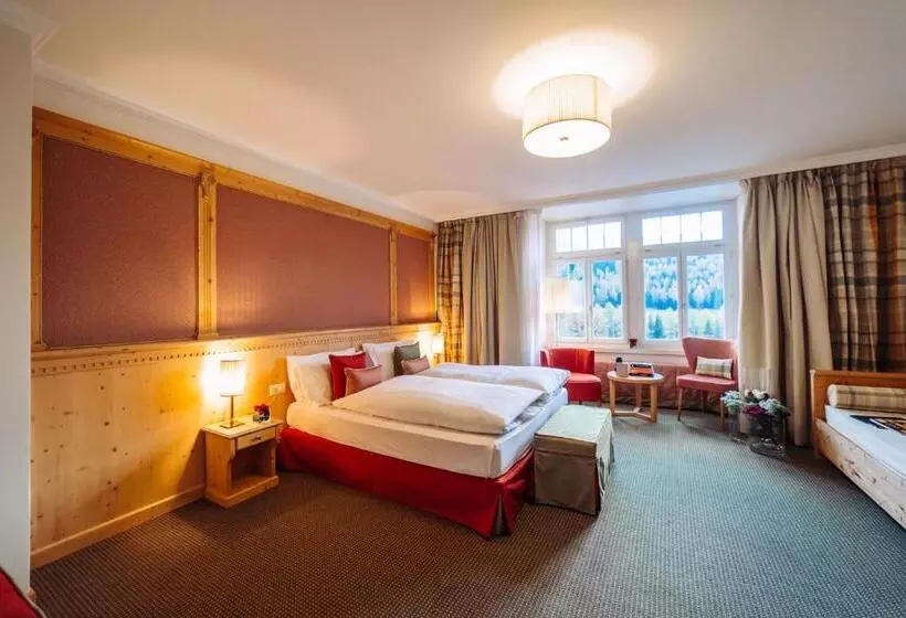 Superior Kolmen Hengen Huone, Schloss Hotel & Spa Pontresina