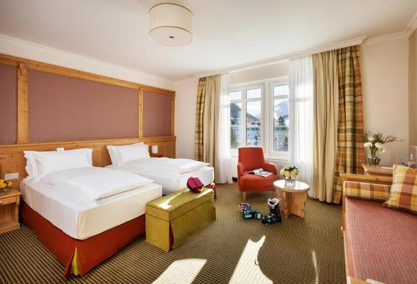 スーペリアトリプルルーム, Schloss Hotel & Spa Pontresina