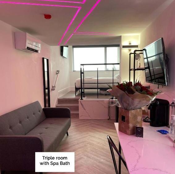 Номер Стандарт Трехместный, Seafront419 By Seafront Collection