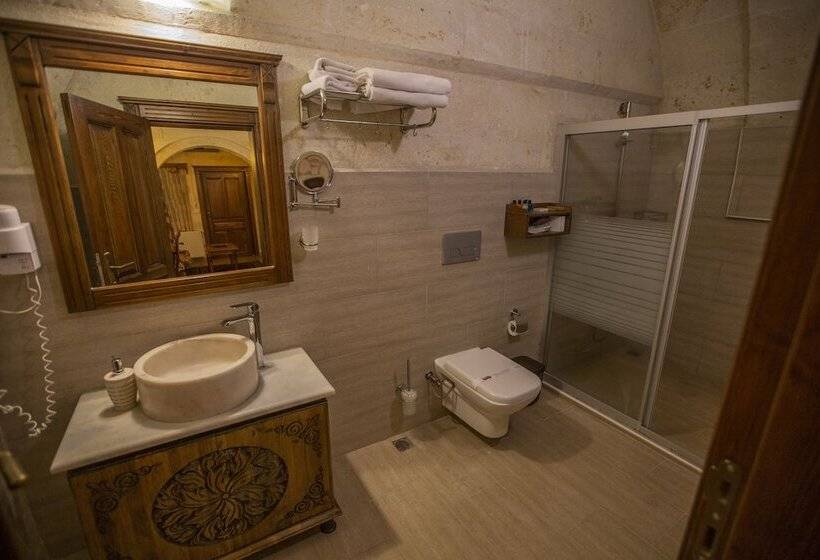 חדר סטנדרט, Stone House Cave