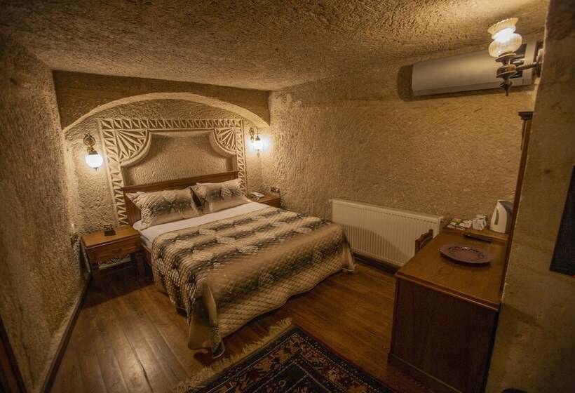 חדר אקונומי, Stone House Cave