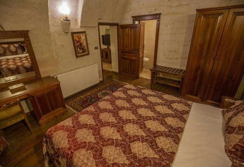 סוויטה דלוקס, Stone House Cave