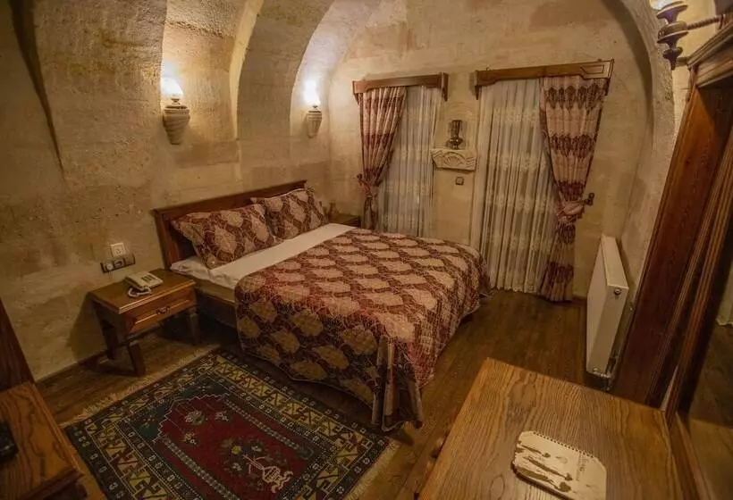 バルコニー付きスタンダードルーム, Stone House Cave