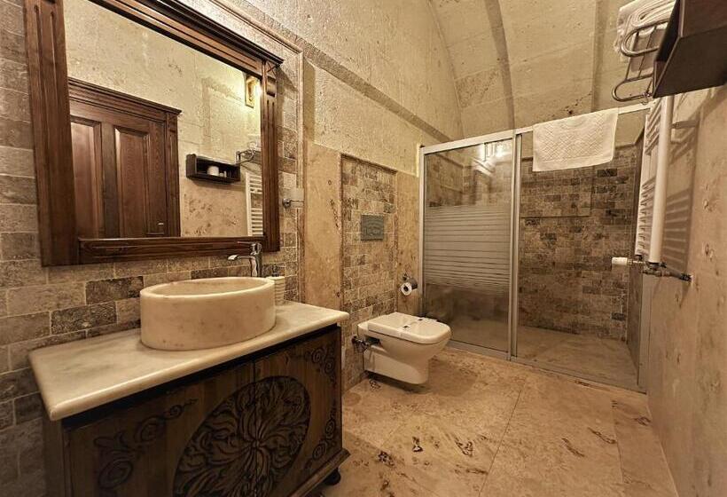 חדר סטנדרט, Stone House Cave