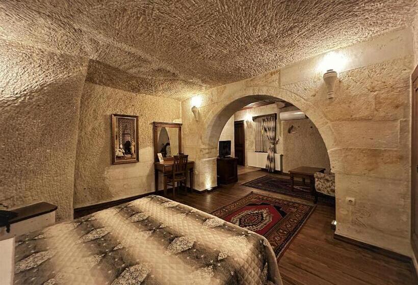 Номер Стандарт, Stone House Cave
