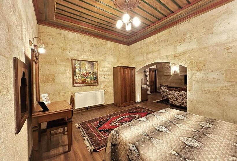 סוויטה דלוקס, Stone House Cave