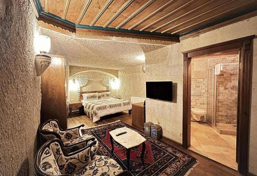 Номер Economy, Stone House Cave
