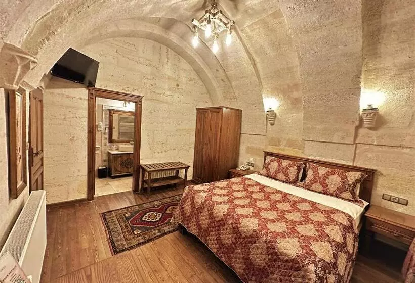 バルコニー付スイート, Stone House Cave