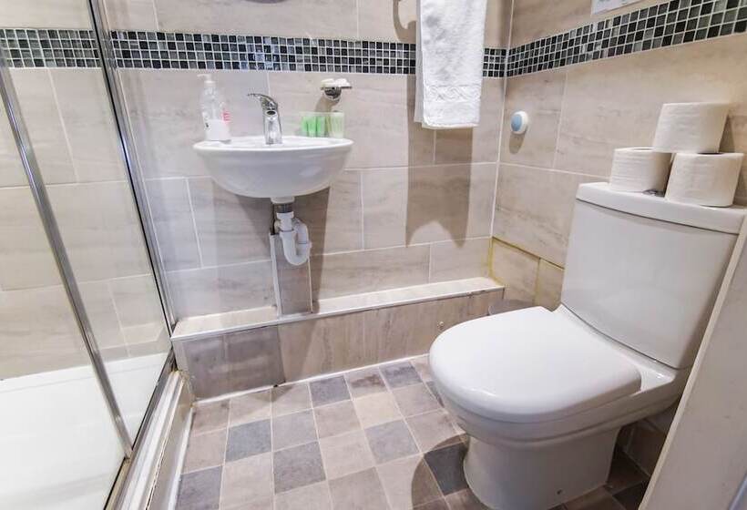 家庭间, Tony S House