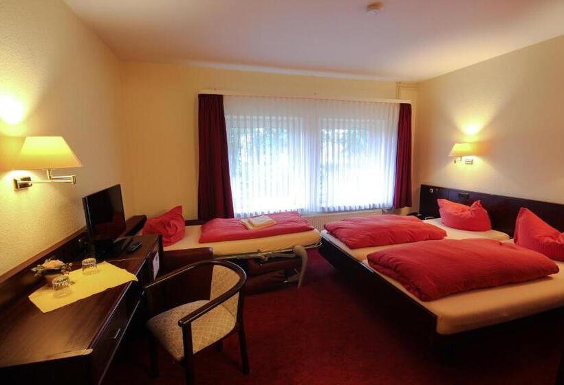 غرفة قياسية ثلاثية, Landhaus Eden 3 Sterne Superior