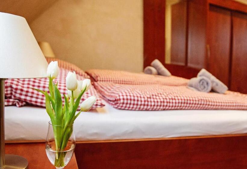 غرفة قياسية ثلاثية, Landhaus Eden 3 Sterne Superior