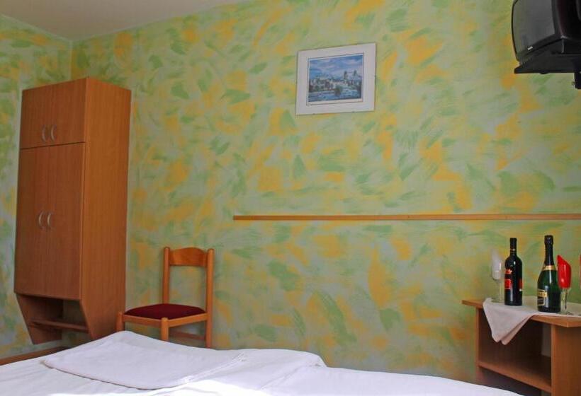 スタンダードルーム, Motelnet.t