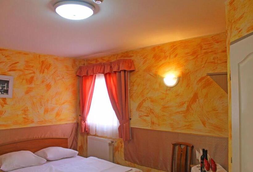 スタンダード4人部屋, Motelnet.t