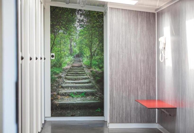 غرفة قياسية رباعية حمام مشترك, Taupo Debretts Spa Resort