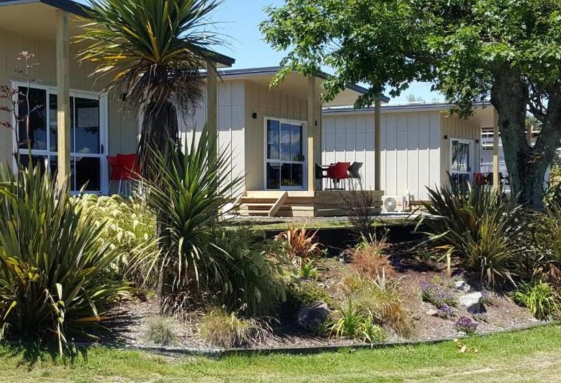 استوديو إدارى, Taupo Debretts Spa Resort