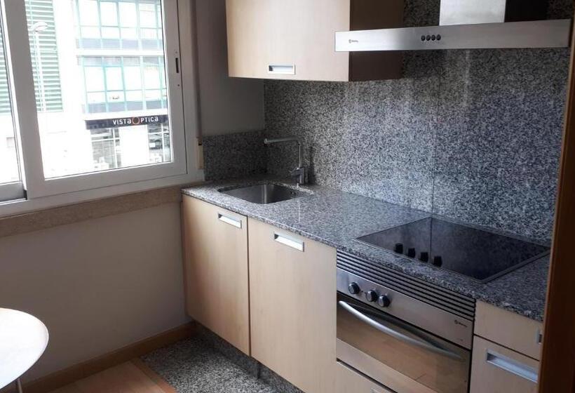 חדר סטנדרט לשלושה, Pr Blanco