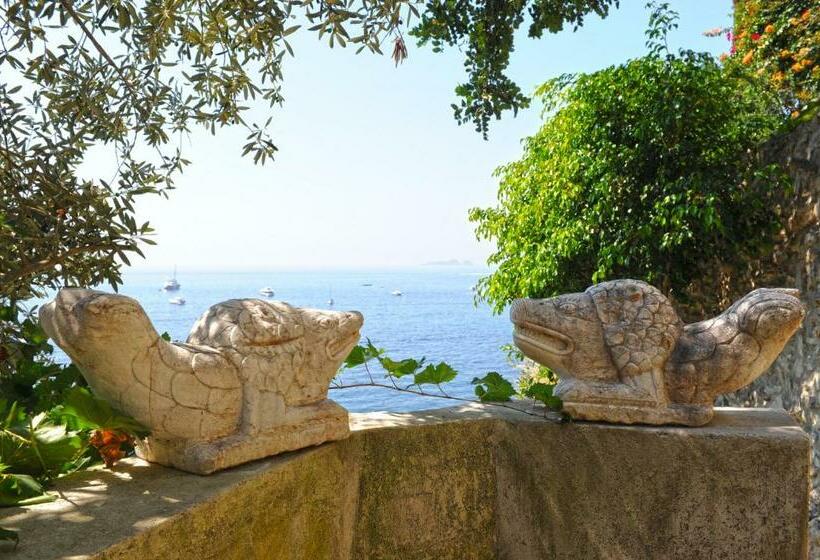 Номер Стандарт с Террасой, Villa Pietra Santa