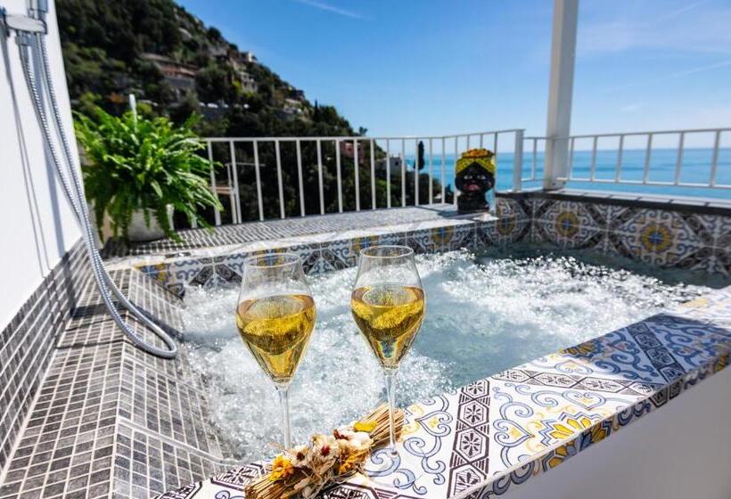 标准间带露台, Villa Pietra Santa