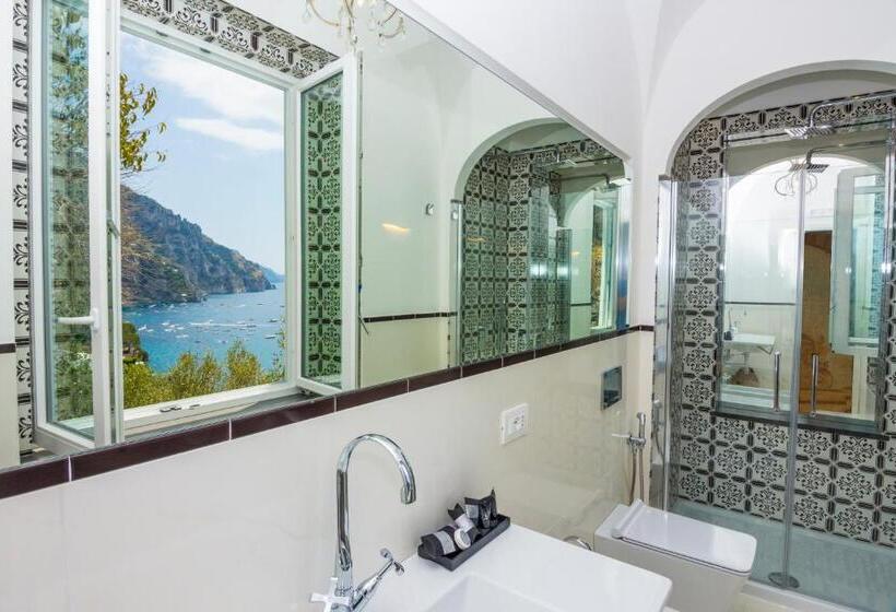 Comfort room with terrace, Villa Pietra Santa