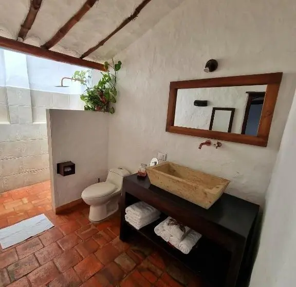 اتاق استاندارد چهار تخته, Casa Raisol