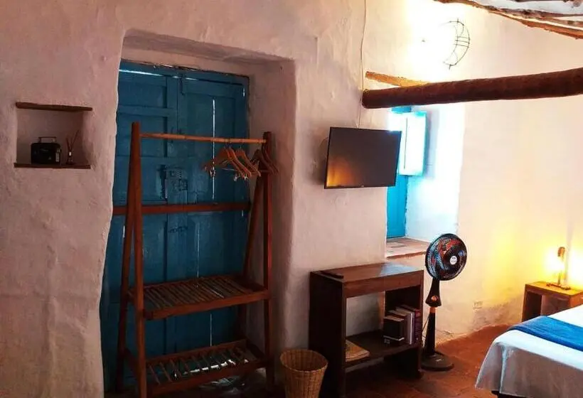 اتاق استاندارد چهار تخته, Casa Raisol