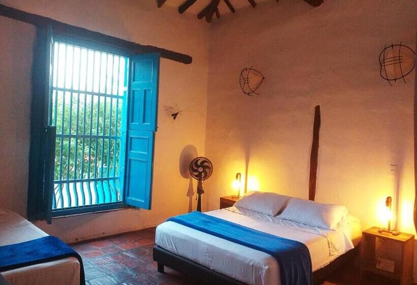 ファミリールーム, Casa Raisol