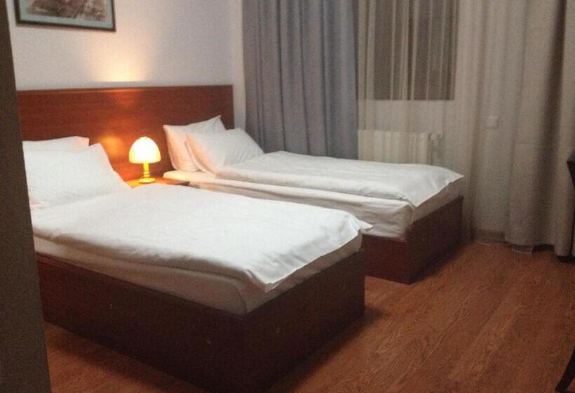 اتاق استاندارد اینتریور, Club2100