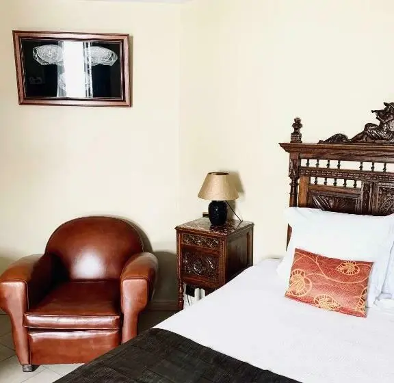スタンダードトリプルルーム, Logis L Auberge   Maison Glenn Anna