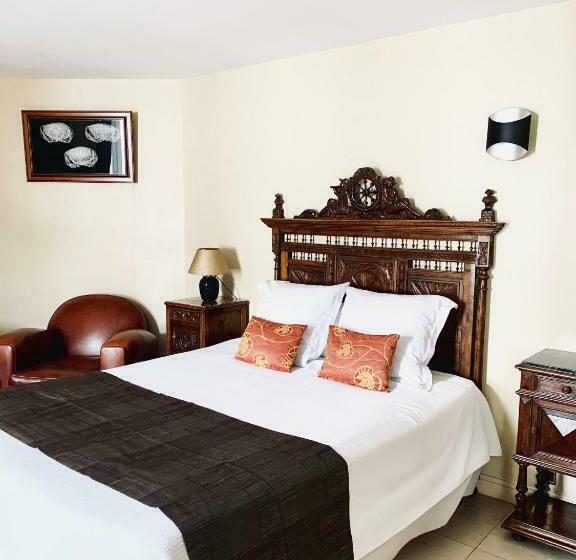 Номер Стандарт Трехместный, Logis L Auberge   Maison Glenn Anna