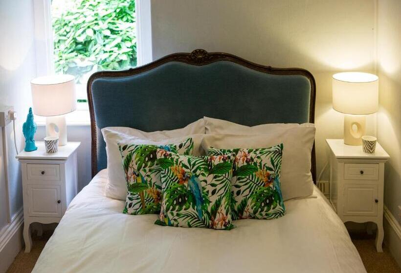 标准间, Norbury House