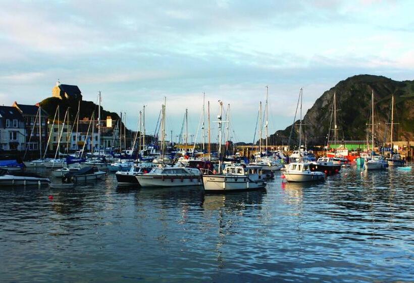 家庭交流房, Norbury House