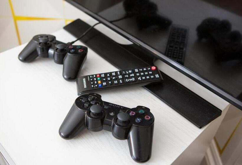 家庭交流房, Norbury House